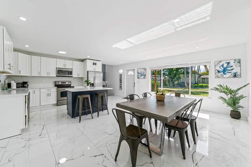 4 bedroom SingleFamilyResidence at 1215 NE 200th Street, Mansionette Homes Sec 2, Miami — photo 5