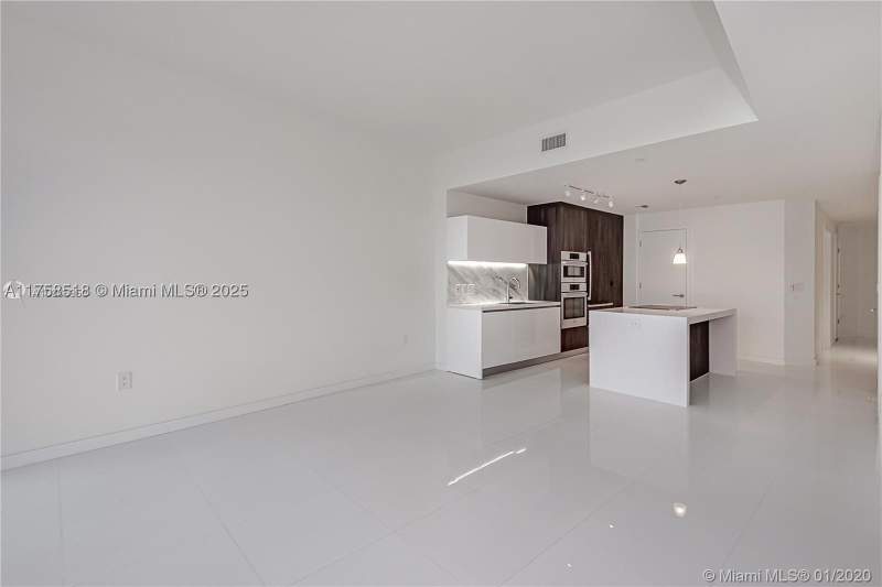 1 bedroom Condominium at 851 NE 1st Ave 2600, Paramount Miami Worldcent, Miami — photo 5