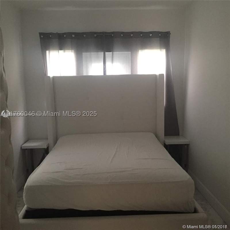 1 bedroom Condominium at 918 Jefferson Ave 2, First Art Nouveau Condo, Miami Beach — photo 5