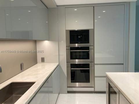 18975 SE Collins Ave 3405, Sunny Isles Beach FL - photo 14 of 82