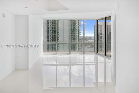 851 NE 1st Ave 4203, Miami FL - photo 14 of 34