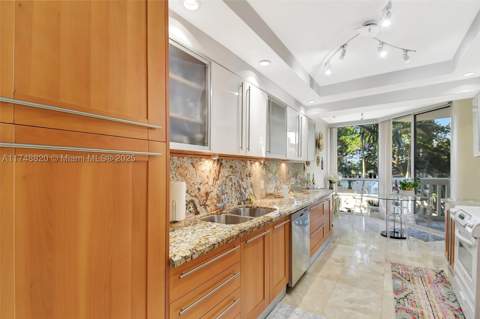 2000 Island Blvd 410, Aventura FL - photo 12 of 43
