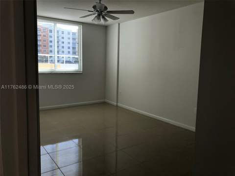 2775 NE 187th St 527, Aventura FL - photo 7 of 18