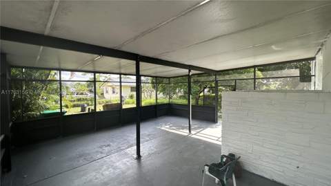 205 Seaman Ave, Opa Locka FL - photo 22 of 30
