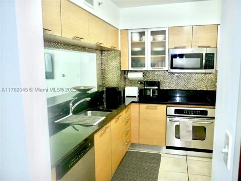 31 SE 5th St 2611, Miami FL - photo 13 of 61