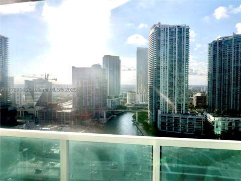 31 SE 5th St 2611, Miami FL - photo 24 of 61