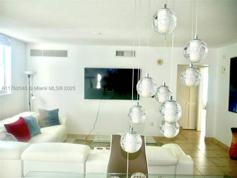 31 SE 5th St 2611, Miami FL - photo 9 of 61