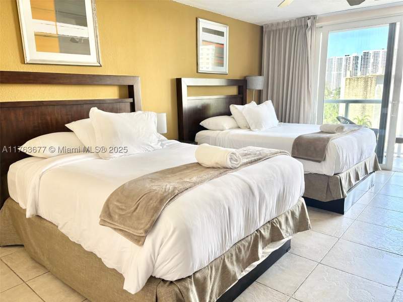 0 bedroom Condominium at 19201 Collins Ave 338, The Aventura Beach Club C, Sunny Isles Beach — photo 5