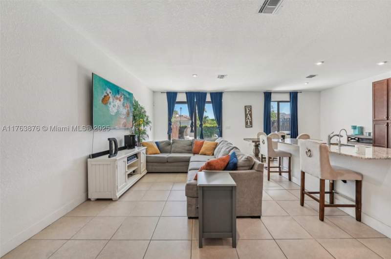 3 bedroom Townhouse at 10850 SW 235th Ln, Mc Residential, Homestead — photo 3