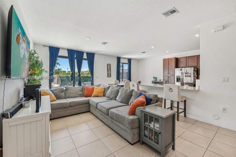 3 bedroom Townhouse at 10850 SW 235th Ln, Mc Residential, Homestead — photo 4