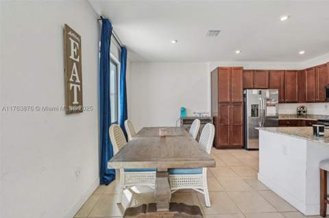 10850 SW 235th Ln, Homestead FL - photo 7 of 30