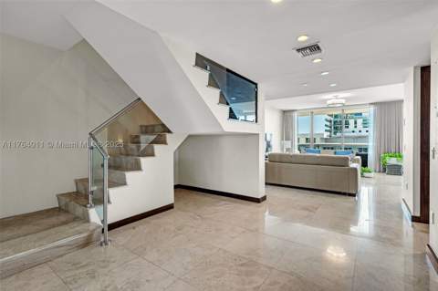 5875 Collins Ave 1704, Miami Beach FL - photo 6 of 54