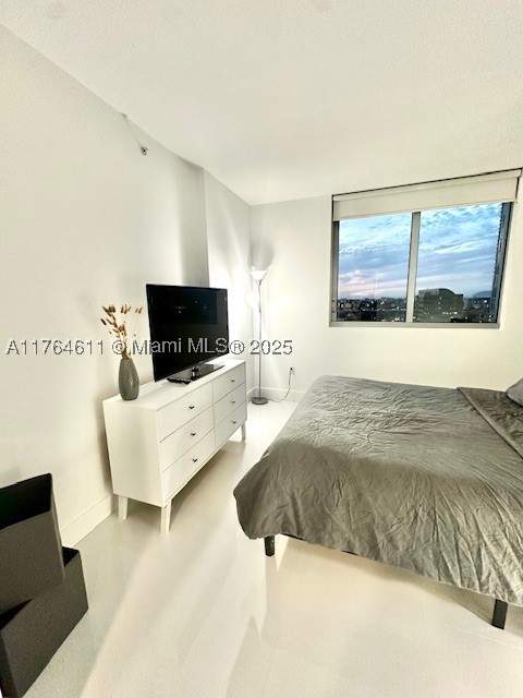 92 SW 3rd St 1410, Miami FL - photo 12 of 40