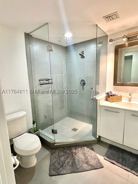 92 SW 3rd St 1410, Miami FL - photo 15 of 40