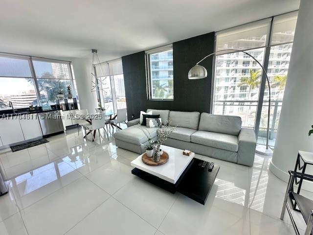 2 bedroom Condominium at 92 SW 3rd St 1410, Mint Condo, Miami — photo 5