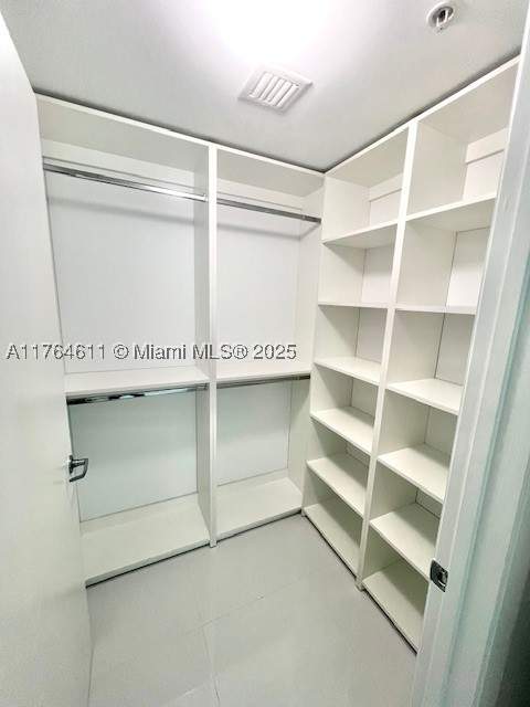 92 SW 3rd St 1410, Miami FL - photo 9 of 40