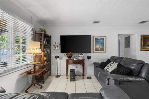 5810 SW 22nd St, Miami FL - photo 8 of 54