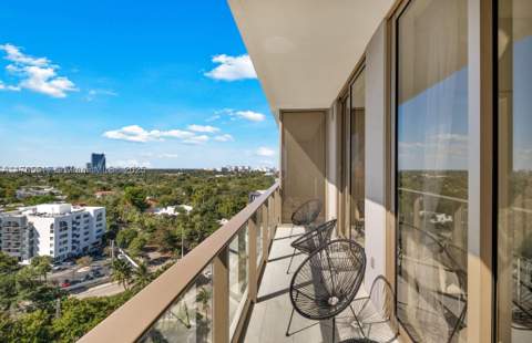 2678 Tigertail 1009, Miami FL - photo 21 of 44