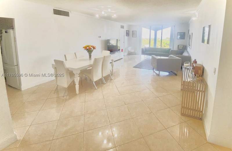 2 bedroom Condominium at 9801 Collins Ave 8M, Balmoral Condo, Bal Harbour — photo 3