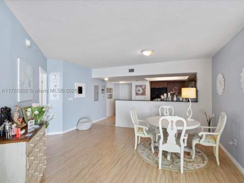 16699 Collins Ave 3710, Sunny Isles Beach FL - photo 10 of 37