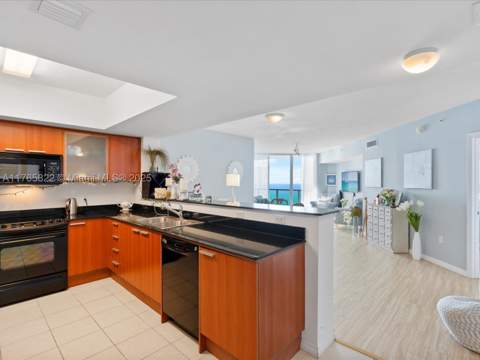 16699 Collins Ave 3710, Sunny Isles Beach FL - photo 14 of 37