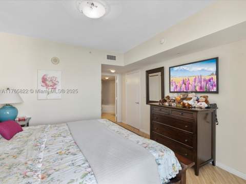 16699 Collins Ave 3710, Sunny Isles Beach FL - photo 24 of 37