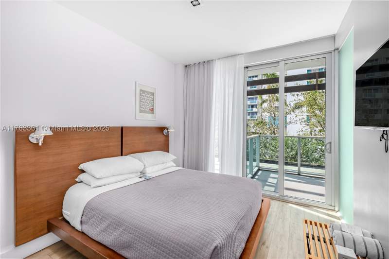 1 bedroom Condominium at 1215 West Ave 203, Bay View Sub, Miami Beach — photo 5
