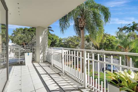 4000 Towerside Ter 302, Miami FL - photo 10 of 69
