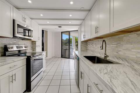4000 Towerside Ter 302, Miami FL - photo 8 of 69