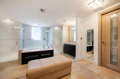 125 Ocean Dr U-0303, Miami Beach FL - photo 18 of 31