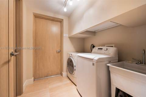 125 Ocean Dr U-0303, Miami Beach FL - photo 22 of 31