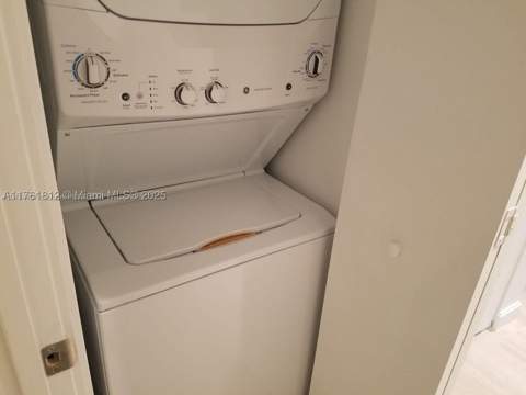 55 SW 9th St 1107, Miami FL - photo 12 of 16