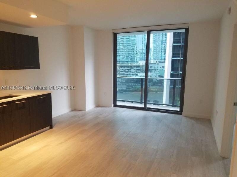1 bedroom Condominium at 55 SW 9th St 1107, Brickell Heights West Con, Miami — photo 2