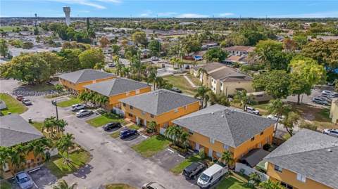 265 NE 12th Ave 265, Homestead FL - photo 17 of 21