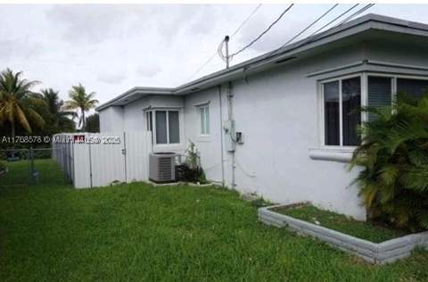 8320 NW 10 Ave, Miami FL - photo 24 of 28