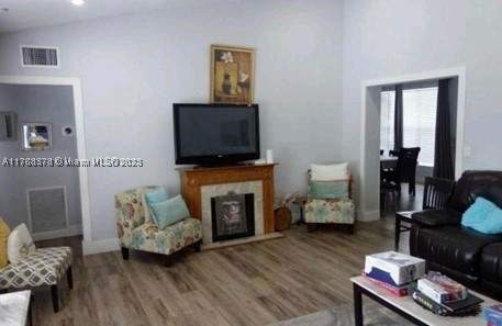 8320 NW 10 Ave, Miami FL - photo 8 of 28