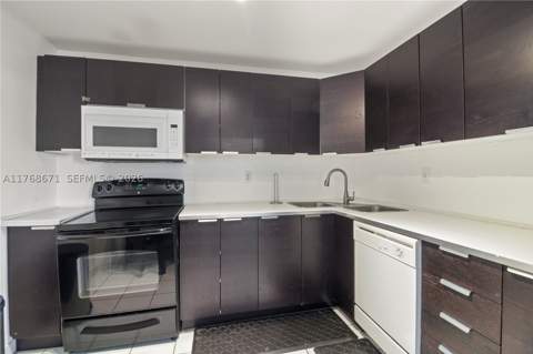2750 NE 183rd St 1207, Aventura FL - photo 14 of 20
