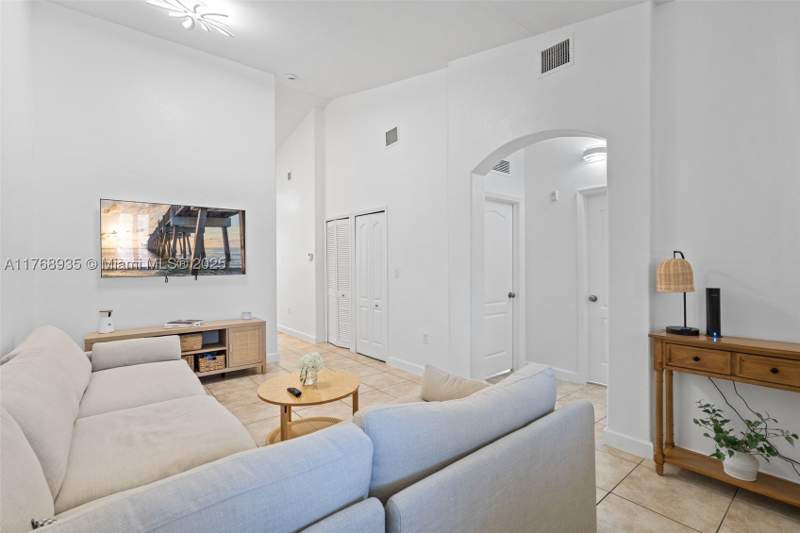3 bedroom Condominium at 2731 SE 17th Ave 211, Shoma Condo At Keys Cove, Homestead — photo 4