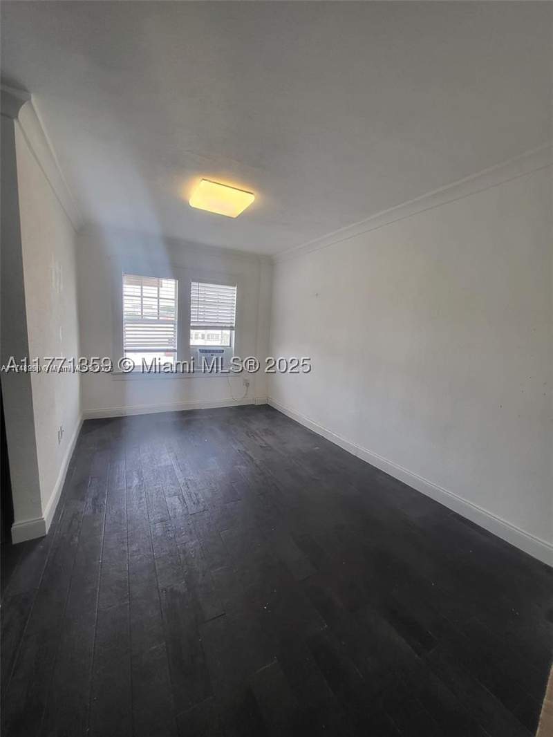 1 bedroom Condominium at 1611 Michigan Ave 25, Monterrey Condo, Miami Beach — photo 3