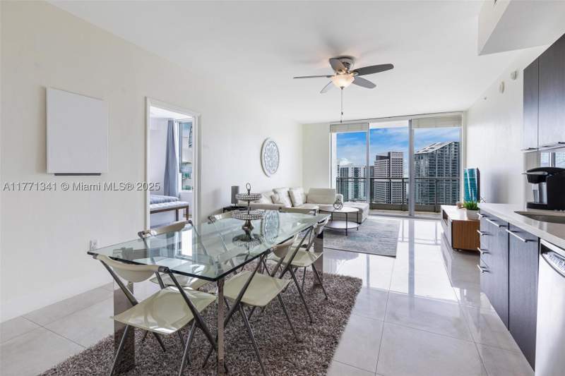 2 bedroom Condominium at 90 SW 3rd St 4103, Ivy Condo, Miami — photo 3