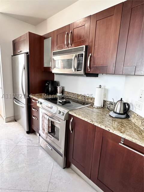 19900 E Country Club Dr 1012, Aventura FL - photo 18 of 40