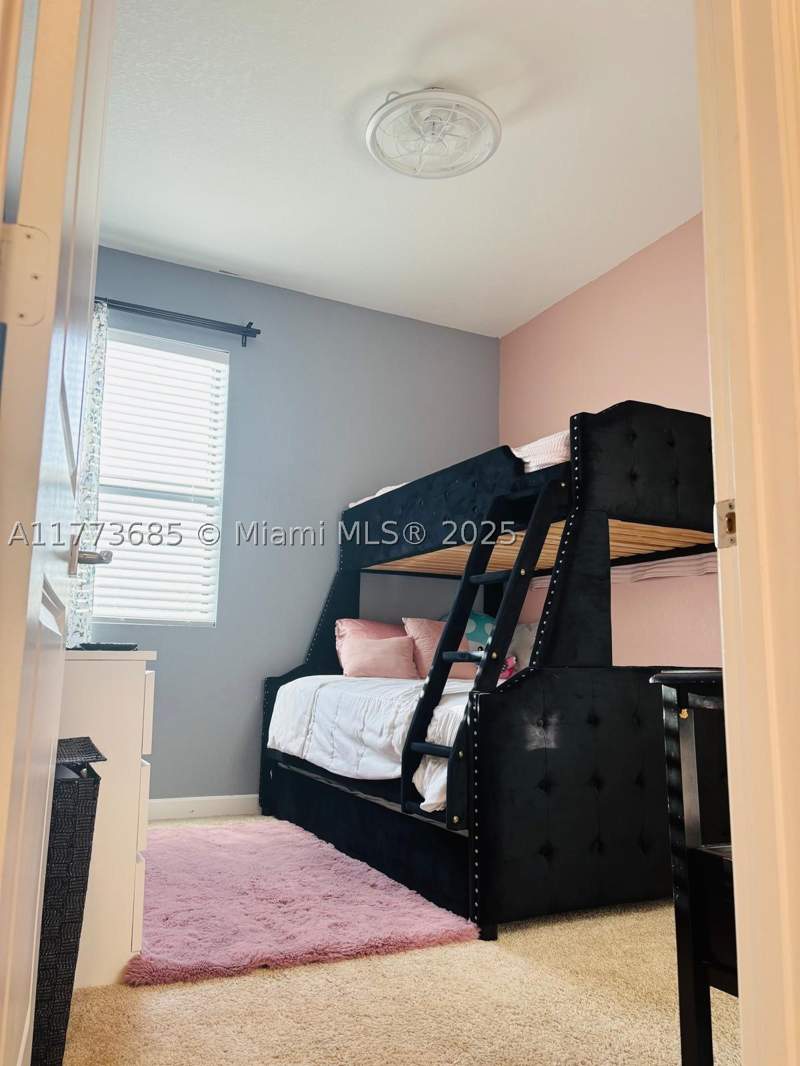 3 bedroom Townhouse at 1130 SW 6th Ave 0, Regal Palm, Florida City — photo 4