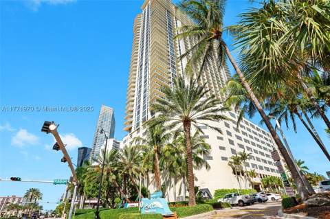 16699 Collins Ave 1607, Sunny Isles Beach FL - photo 20 of 30