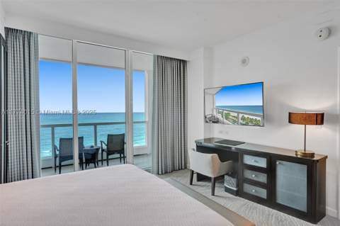 4391 Collins Ave 913/914, Miami Beach FL - photo 13 of 94