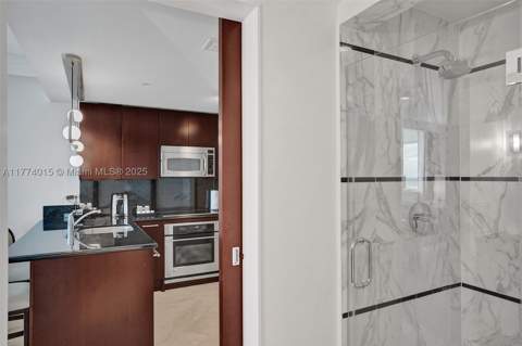 4391 Collins Ave 913/914, Miami Beach FL - photo 24 of 94