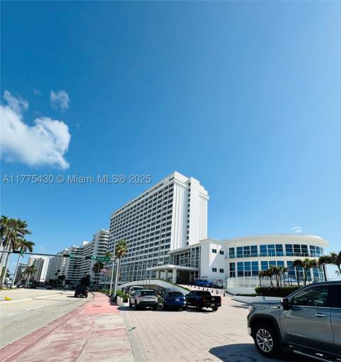 5445 Collins Ave 1520, Miami Beach FL - photo 15 of 43