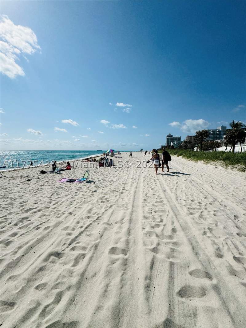 0 bedroom Condominium at 5445 Collins Ave 1520, Castle Beach Club Condo, Miami Beach — photo 4
