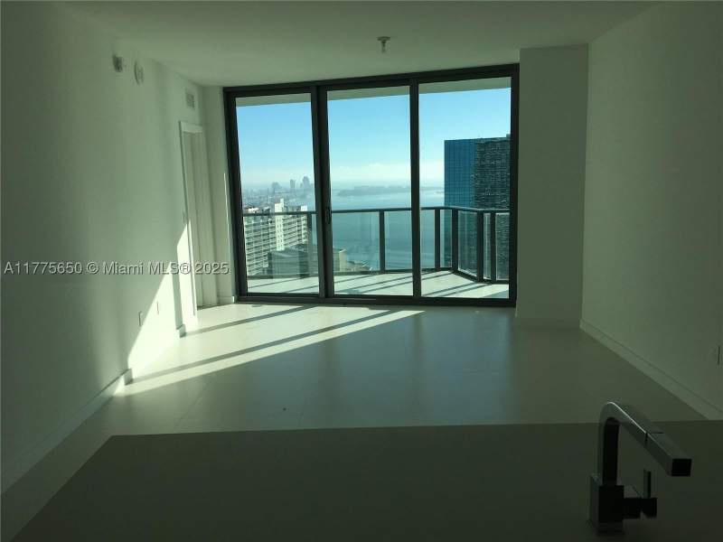 1 bedroom Condominium at 1300 S Miami Ave 4003, Dua Miami, Miami — photo 3