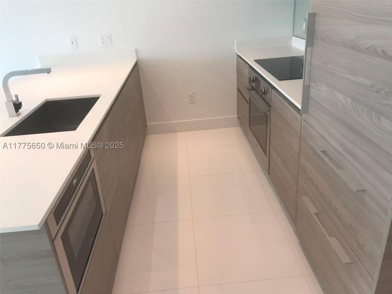 1 bedroom Condominium at 1300 S Miami Ave 4003, Dua Miami, Miami — photo 4
