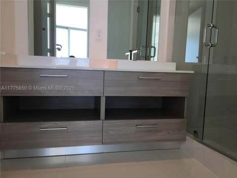 1300 S Miami Ave 4003, Miami FL - photo 8 of 25